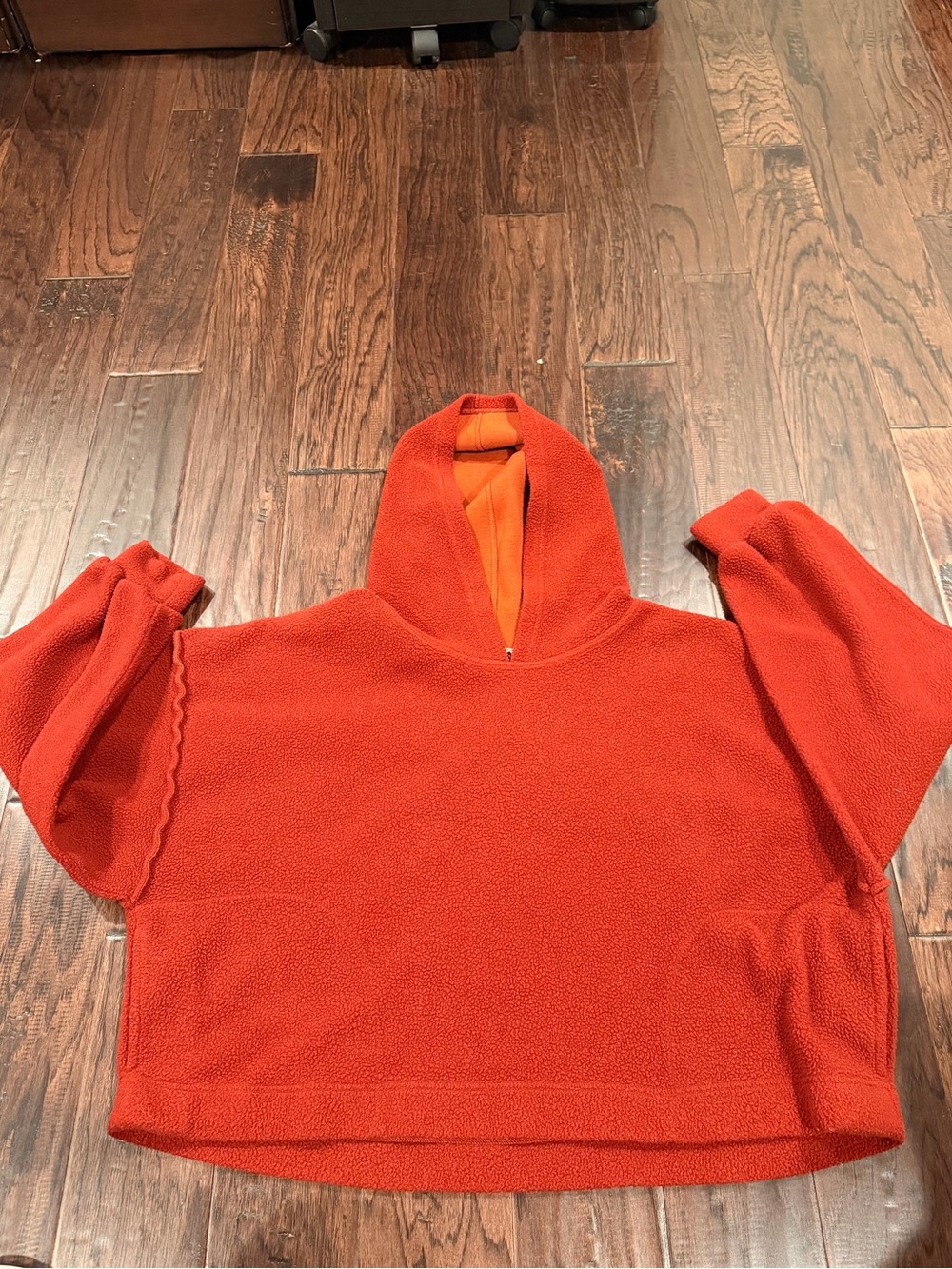 We The Free Cropped Hooded Pullover Sweatshirt in Rust